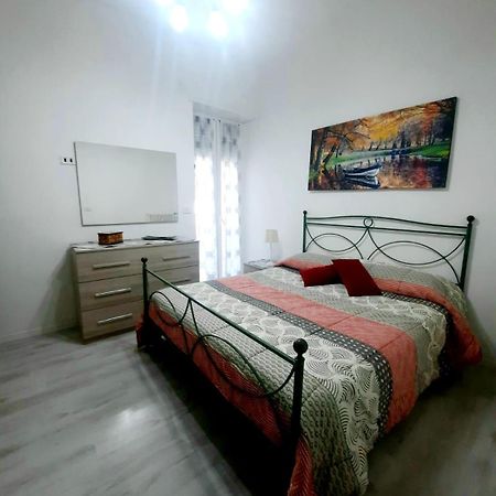 La Maison Di Lella เวนาเรีย เรอาเล ภายนอก รูปภาพ