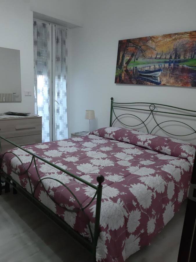 La Maison Di Lella เวนาเรีย เรอาเล ภายนอก รูปภาพ